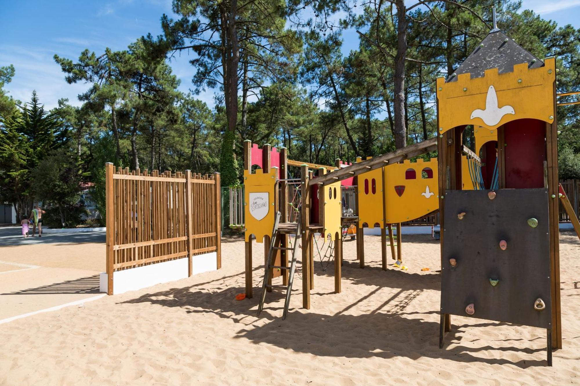 Domaine Residentiel De Plein Air Les Dunes ลุงวิลล์-ซัวร์-แมร์ ภายนอก รูปภาพ